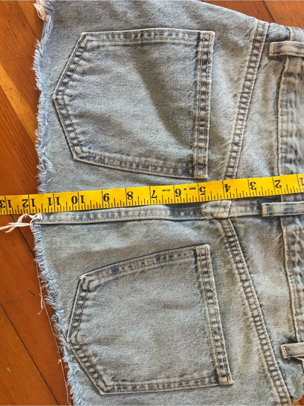 Zara Distressed Light Wash Denim Mini Skirt Raw Hem Medium 32” - Picture 4 of 5
